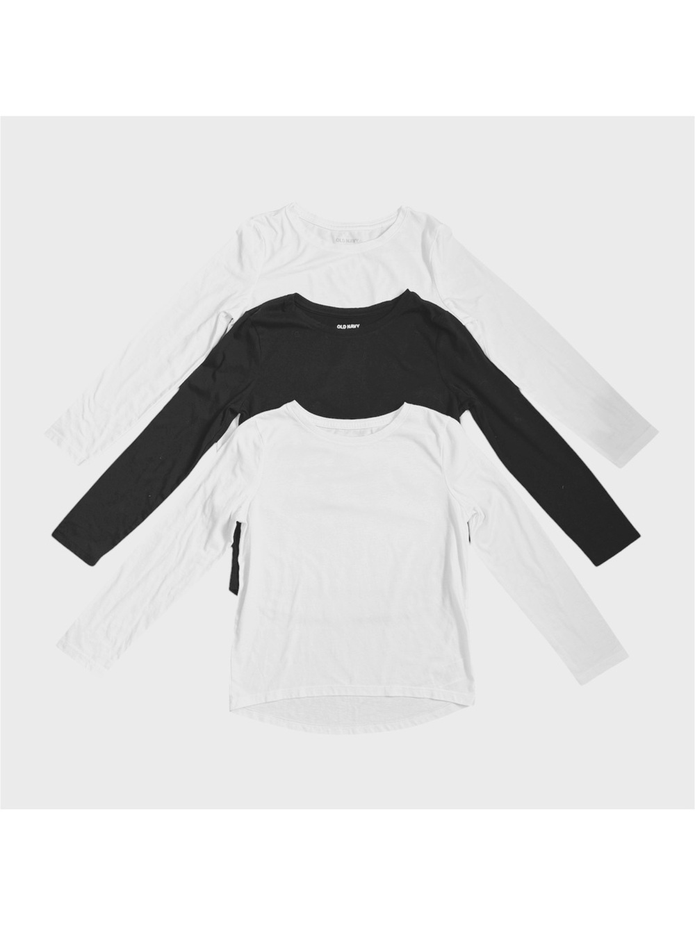 Old Navy | Set of 3 Black White Long-Sleeve Crewneck Tees, Medium (8)